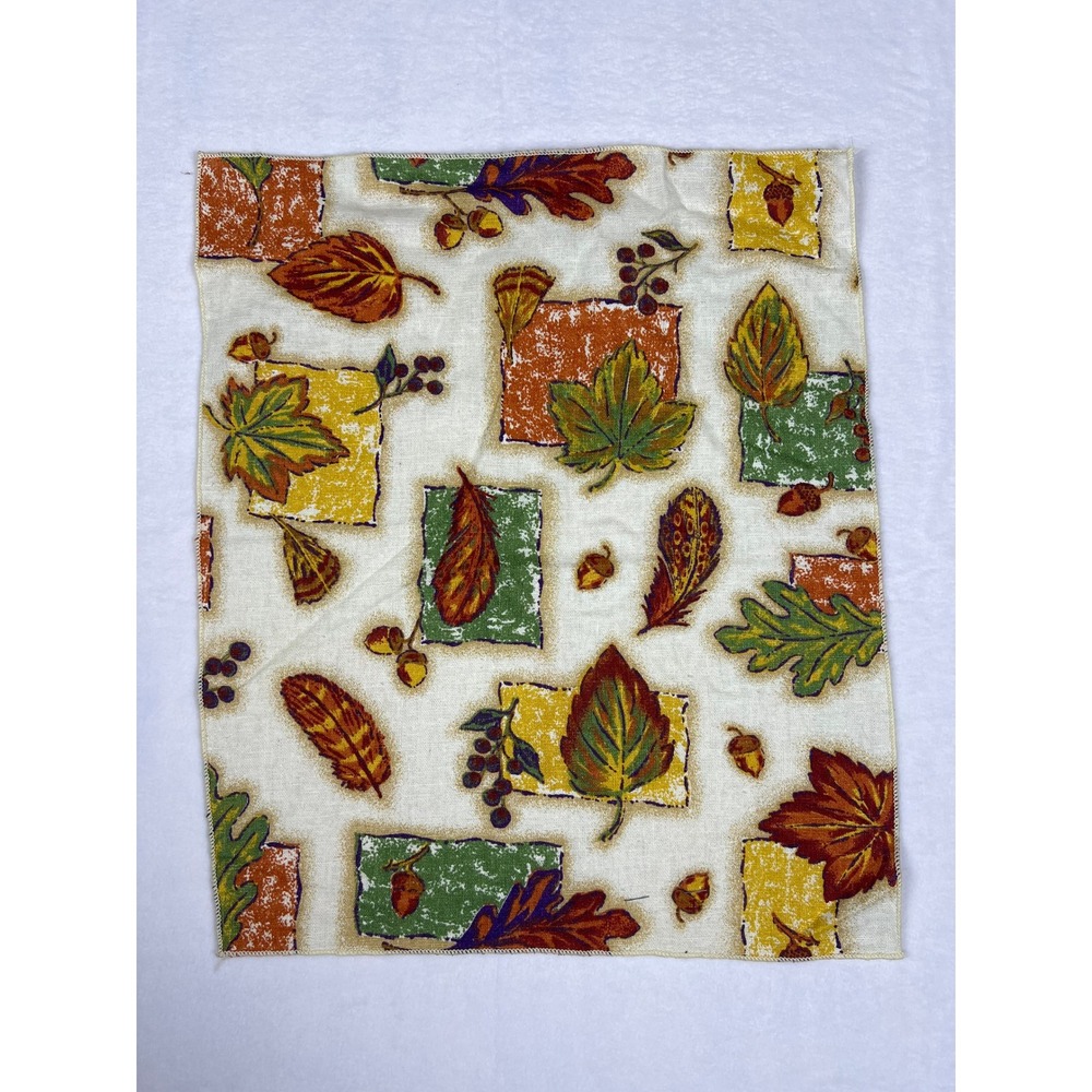 Autumn‎ Harvest Fall Leaves Acorns Berries Fabric Napkin Table Linen 13x16